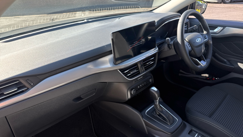 Ford Focus 1.0 EcoBoost Hybrid mHEV 155 Titanium 5dr Auto Petrol Hatchback